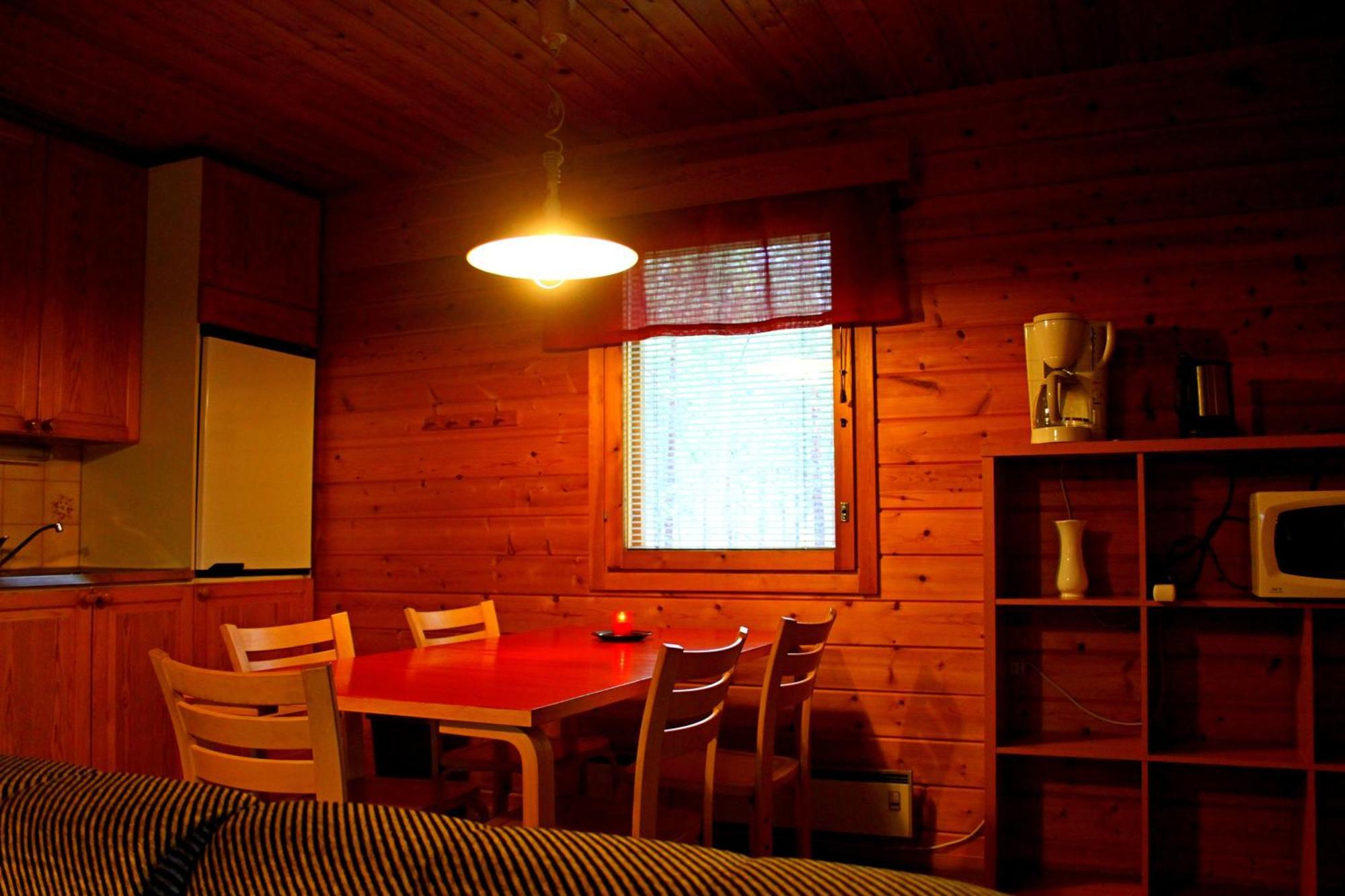 Ukonjaerven Holiday Village Ivalo Room photo