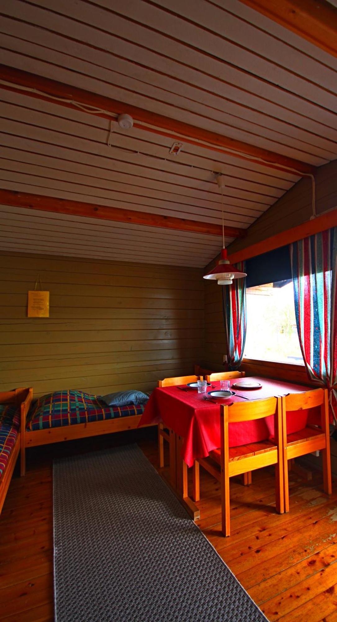 Ukonjaerven Holiday Village Ivalo Room photo